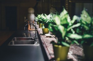 How Solid Surface Holds Up to 2019 Kitchen Trends